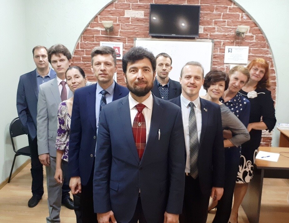 <p> </p> <p> </p>