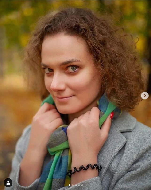 <p>
</p><h3>
<strong>Юлия Светлакова</strong> </h3> <p>
</p><h3>
<strong>Юлия Светлакова</strong> </h3>