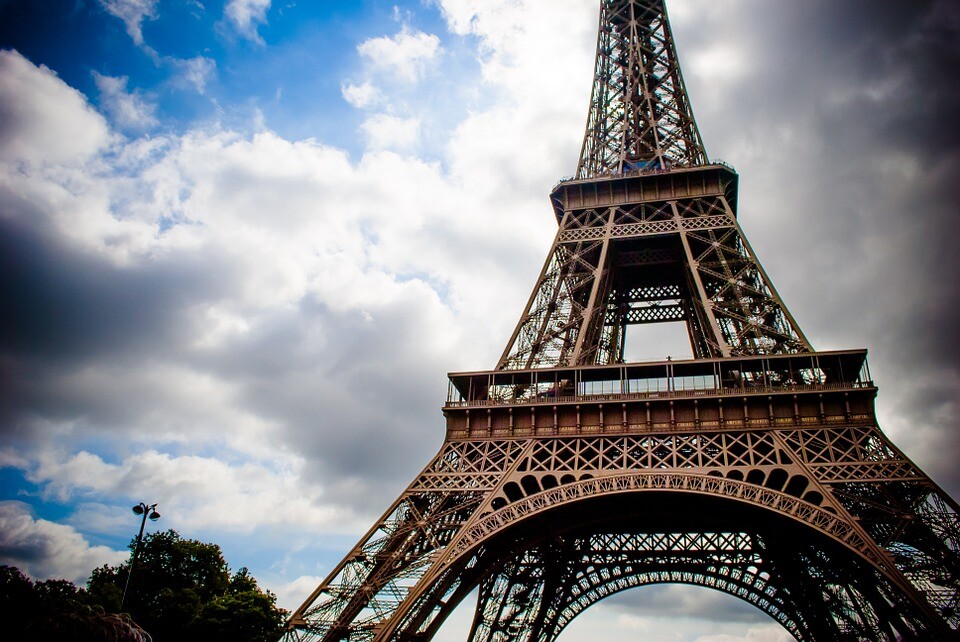 Menara Eiffel Menara Eiffel