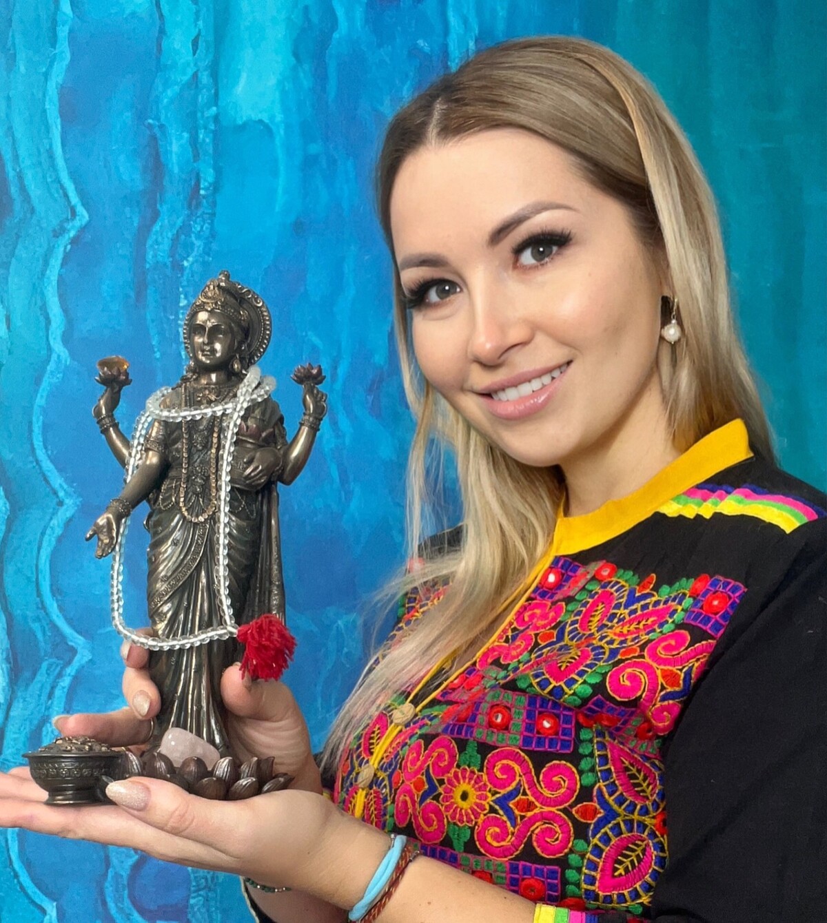 <p>
<strong>Ольга Вороширина</strong> </p> <p>
<strong>Ольга Вороширина</strong> </p>