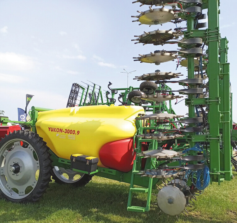 <p>
<strong>Yukon 3000.9 на выставке «Золотая Нива-2023» в Краснодарском крае</strong> </p> <p>
<strong>Yukon 3000.9 на выставке «Золотая Нива-2023» в Краснодарском крае</strong> </p>