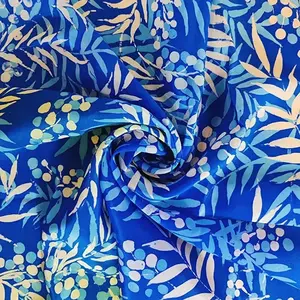 Работа ученицы курса: ажурный платок