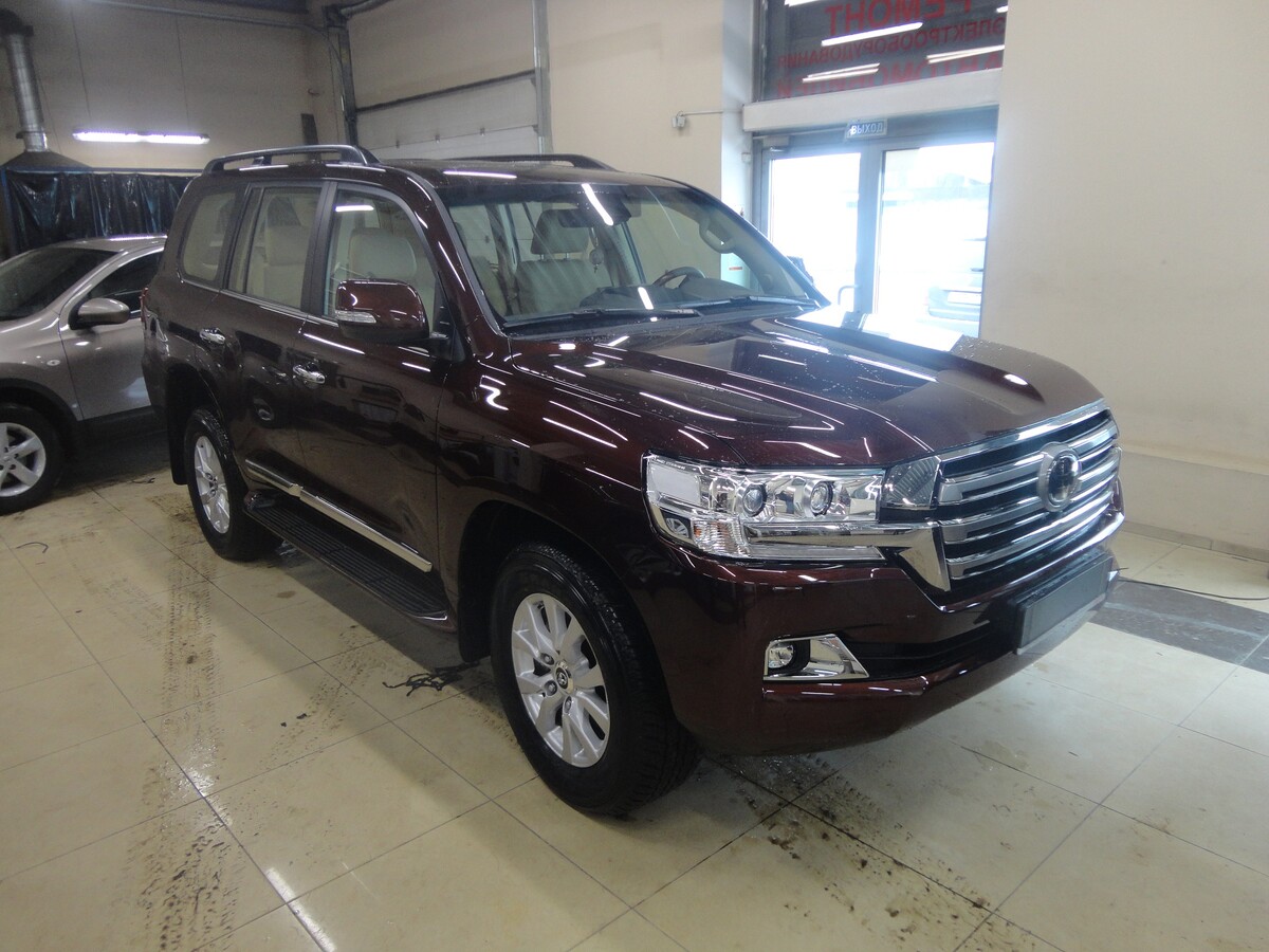 Защита от угона Toyota Land Cruiser 200