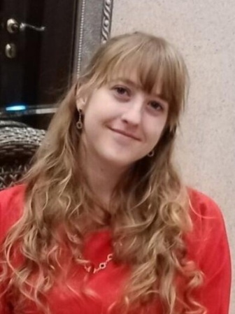 				<p><b>Юлия Пинюгина<br></b></p><p><b></b></p><p>(лицензия № Т027-01367-78/04613296)</p><b></b>	