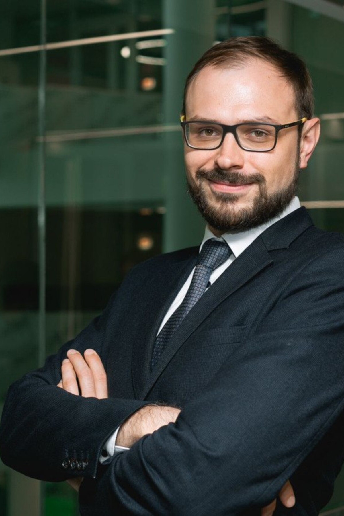 Карнаухов ведущий. Ведущий hr. Ведущий hr. Максим корнеенко калининград. Марьям менеджер компании epson.