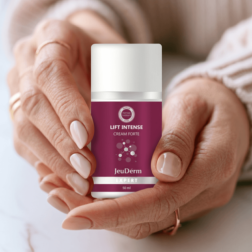 Crema Lift Intense JeuDèrm tra le mani