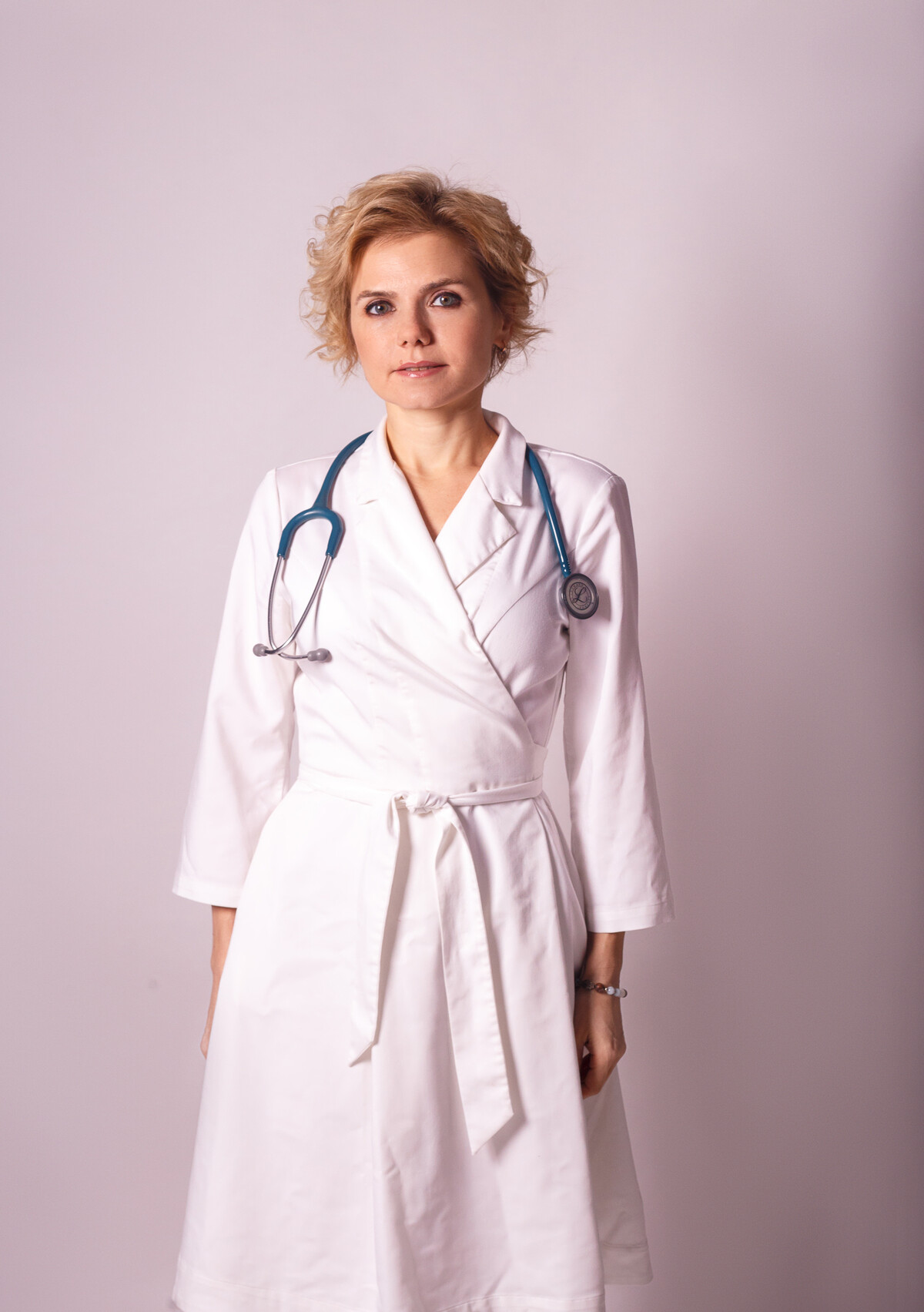 
		
		
		
		<p>Антошел Диана Иванова</p>				