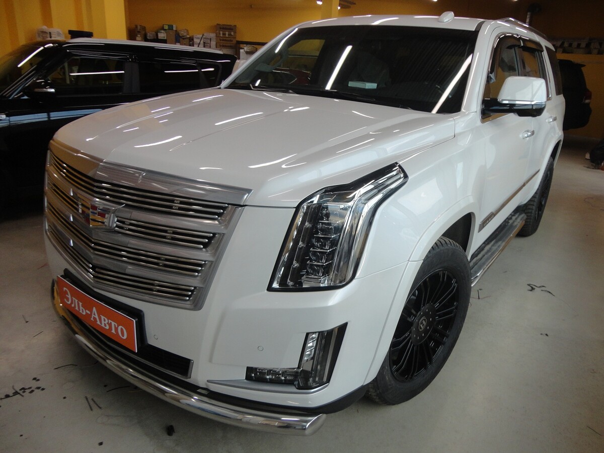 Как угоняют Cadillac Escalade