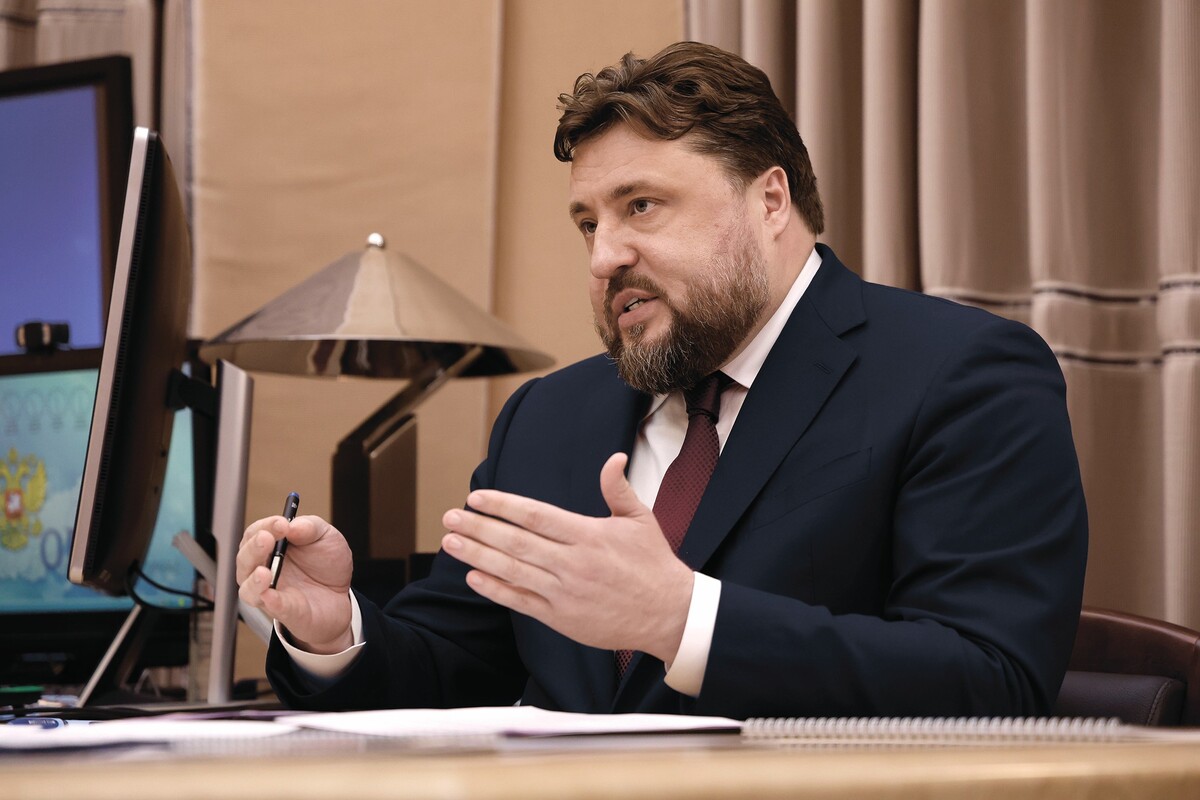 <p>
		Павел Косов, генеральный директор АО «Росагролизинг»	</p>