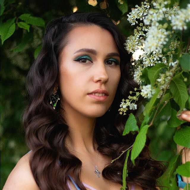 <p>
		Ирина Галашина	</p>