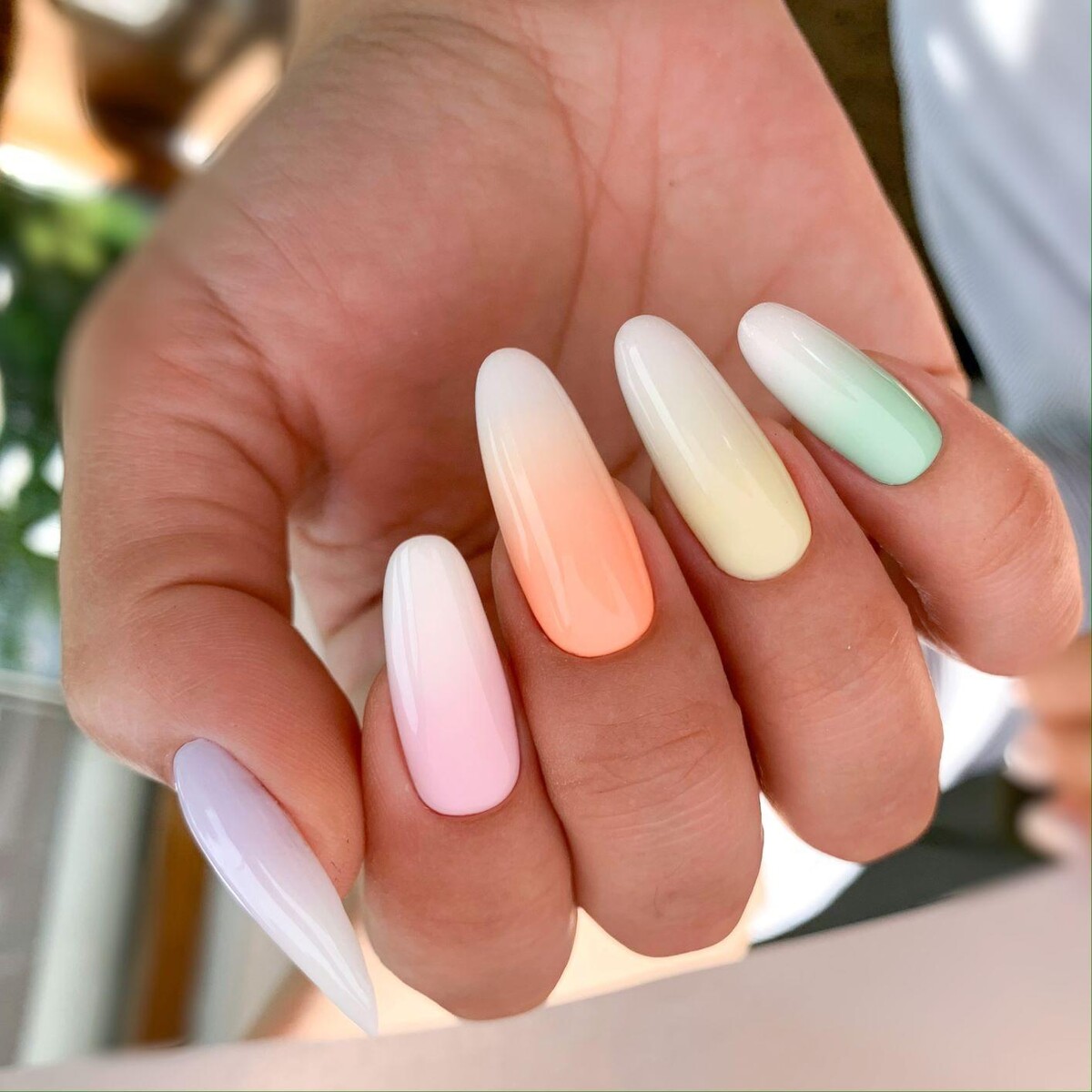 Degrade pastel pe model